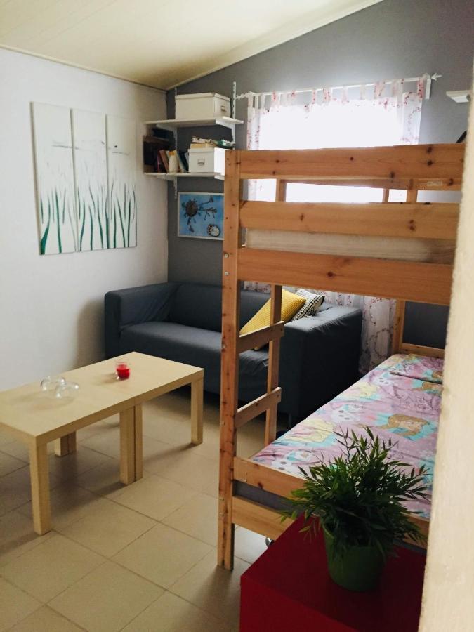 Artist Cottage In Dromolaxia ラルナカ エクステリア 写真